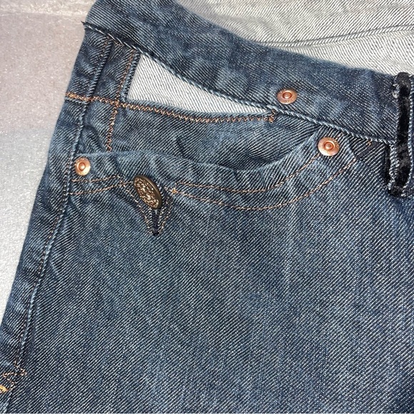 ❤️2/$15 or 3/$26❤️ Lane Bryant Venezia Denim Crop Pants, Size 16 - Picture 3 of 10